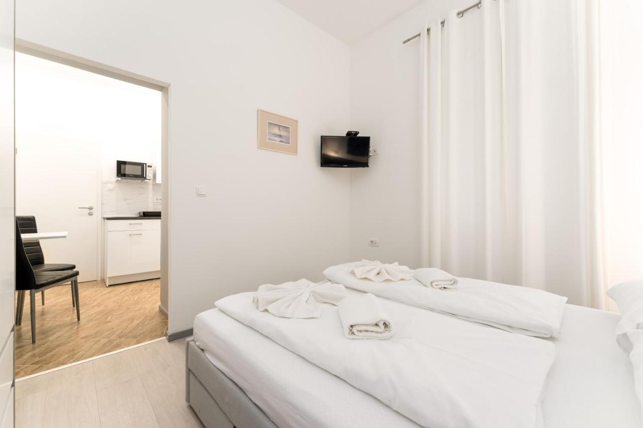 Centar Apartments Rijeka Buitenkant foto